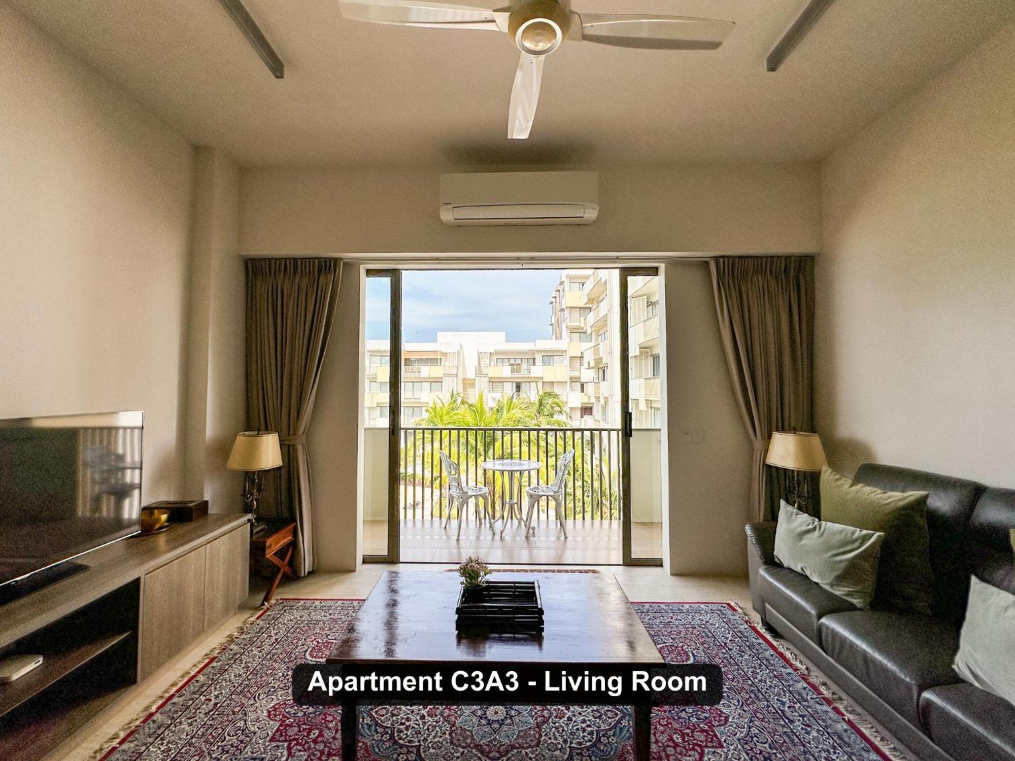 Апартаменты By The Sea- Pool And Sea View Бату-Ферринги Экстерьер фото