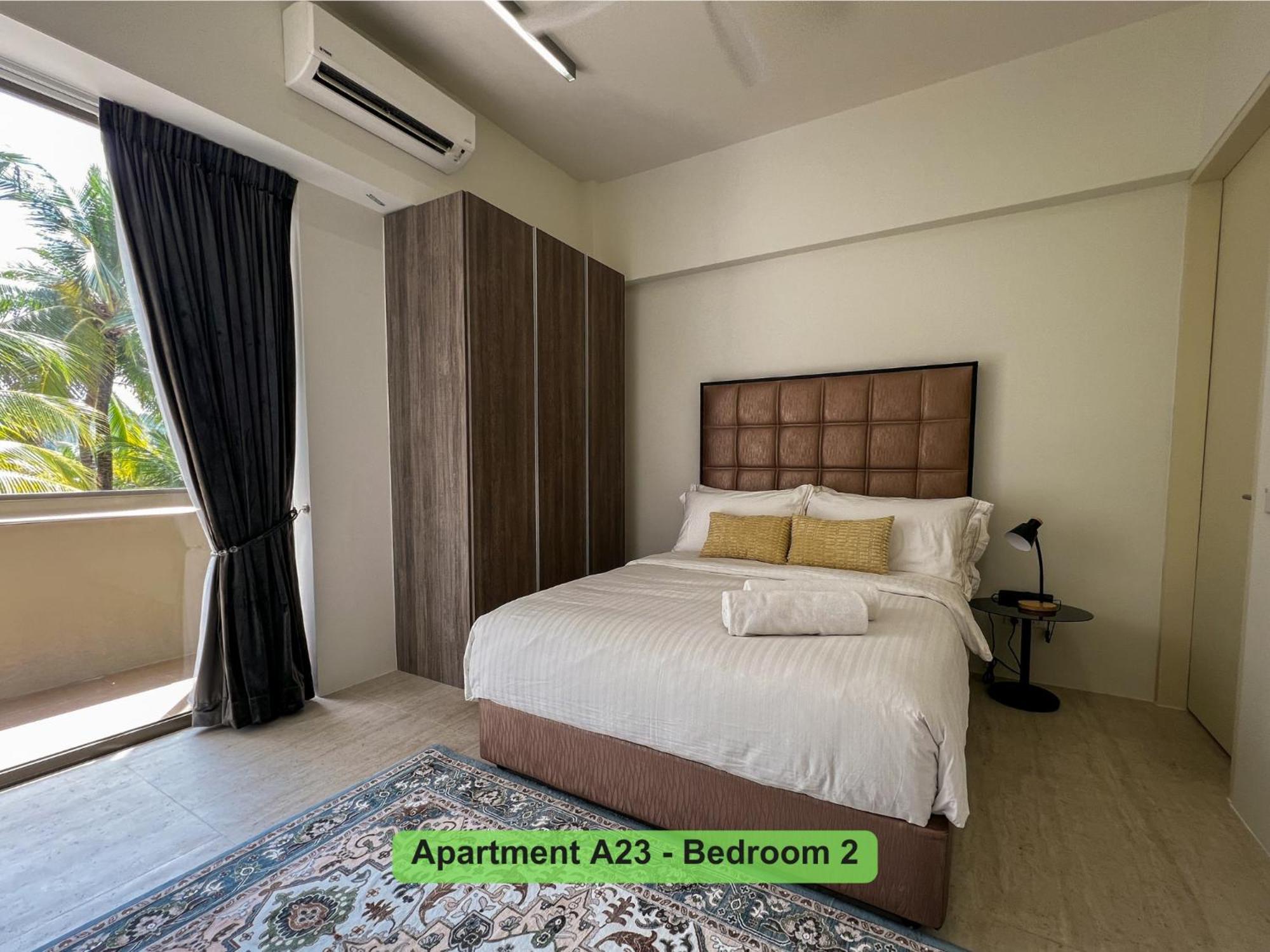 Апартаменты By The Sea- Pool And Sea View Бату-Ферринги Экстерьер фото